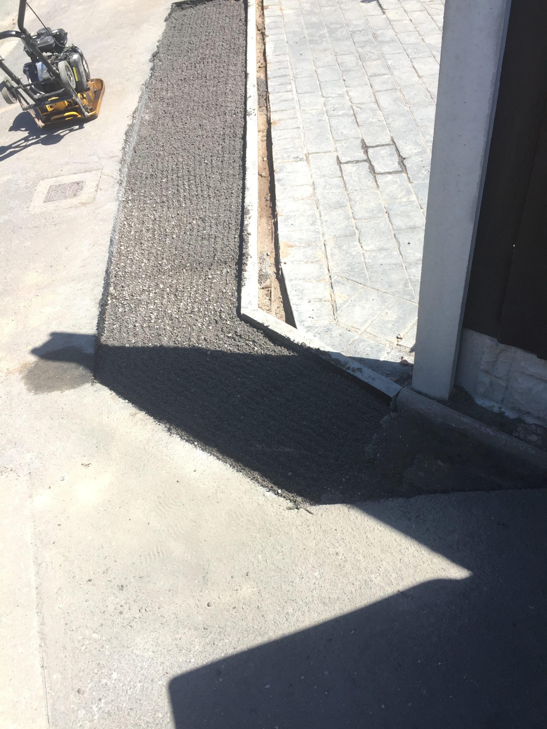 Driveways &#038; Paving